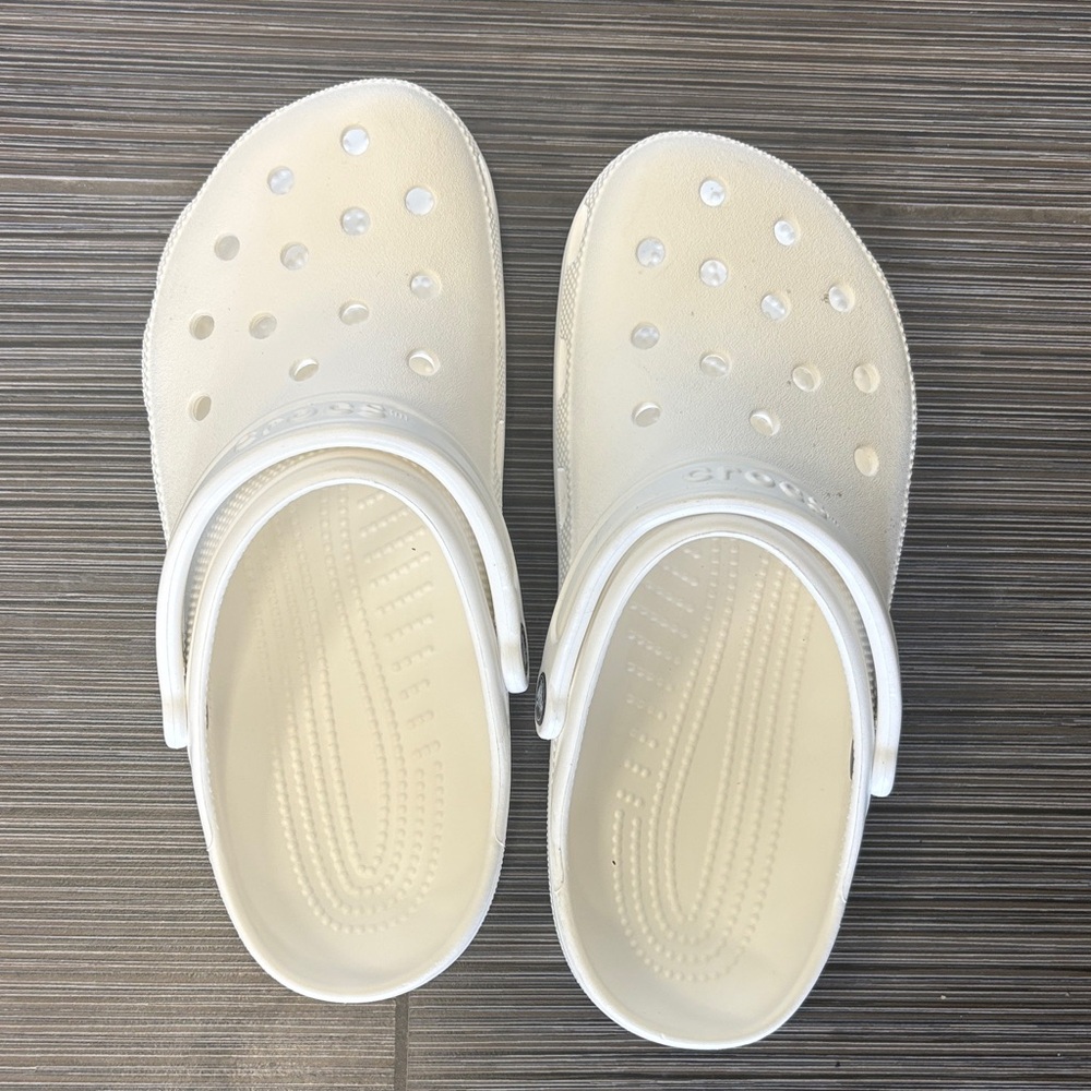 Crocs white water shoes, only worn once.